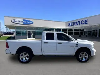 Ram 1500 2017 4x2 Express 4dr Quad Cab 6.3 ft. SB Pickup