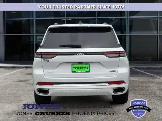 Jeep Grand Cherokee 2025 4x4 Overland 4dr SUV