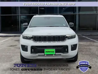 Jeep Grand Cherokee 2025 4x4 Overland 4dr SUV