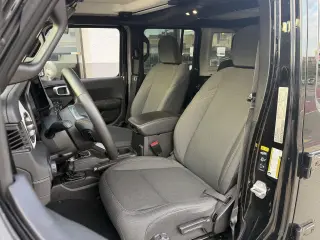 Jeep Wrangler 2024 4x4 Sahara 4xe 4dr SUV