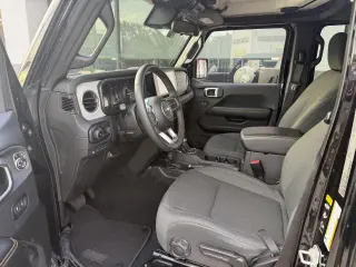 Jeep Wrangler 2024 4x4 Sahara 4xe 4dr SUV