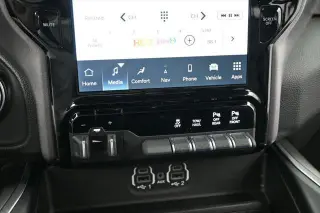 Ram 1500 2023 4x4 Laramie 4dr Crew Cab 5.6 ft. SB Pickup