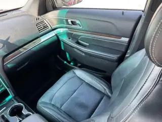 Ford Explorer 2016 AWD Limited 4dr SUV