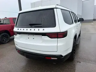 Jeep Wagoneer 2023 4x4 Carbide 4dr SUV