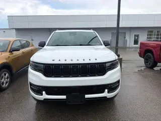 Jeep Wagoneer 2023 4x4 Carbide 4dr SUV