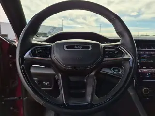 Jeep Grand Cherokee 2023 4x4 Overland 4dr SUV