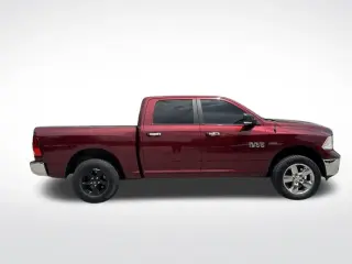 Ram 1500 2016 4x4 SLT 4dr Crew Cab 5.5 ft. SB Pickup