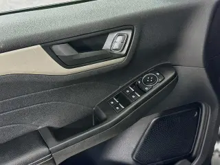 Ford Escape 2022 AWD SE 4dr SUV
