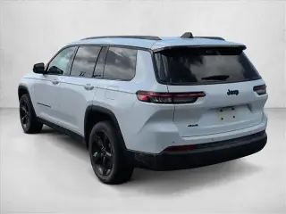 Jeep Grand Cherokee L 2023 4x4 Laredo 4dr SUV