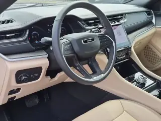 Jeep Grand Cherokee 2025 4x4 Limited 4dr SUV