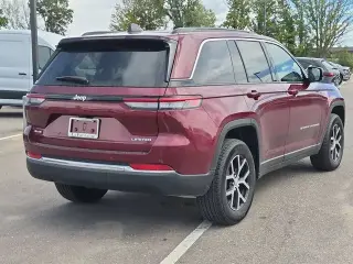 Jeep Grand Cherokee 2025 4x4 Limited 4dr SUV