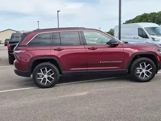 Jeep Grand Cherokee 2025 4x4 Limited 4dr SUV