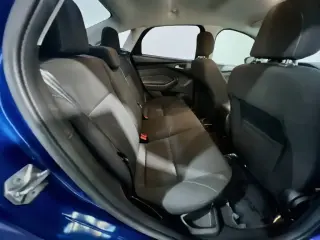 Ford Focus 2018 SE 4dr Sedan