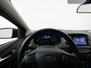 Ford Focus 2018 SE 4dr Sedan