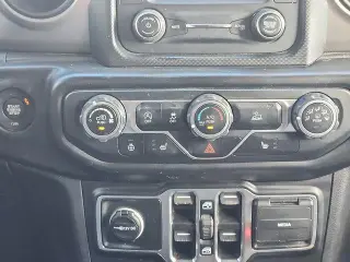Jeep Gladiator 2020 4x4 Sport 4dr Crew Cab 5.0 ft. SB