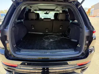 Jeep Grand Cherokee 2023 4x4 Summit 4xe 4dr SUV