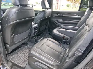 Jeep Grand Cherokee L 2025 4x2 Limited 4dr SUV