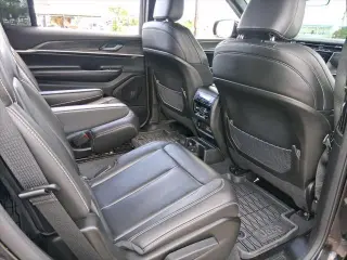 Jeep Grand Cherokee L 2025 4x2 Limited 4dr SUV