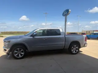 Ram 1500 2019 4x4 Limited 4dr Crew Cab 5.6 ft. SB Pickup