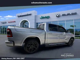Ram 1500 2021 4x2 Laramie 4dr Crew Cab 5.6 ft. SB Pickup
