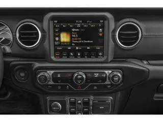Jeep Gladiator 2022 4x4 Overland 4dr Crew Cab 5.0 ft. SB
