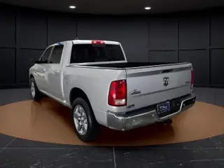 Ram 1500 2017 4x4 SLT 4dr Crew Cab 5.5 ft. SB Pickup