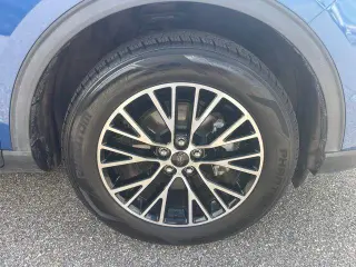 Ford Escape Plug-In Hybrid 2023 Base 4dr SUV
