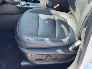 Ford Escape Hybrid 2022 SE 4dr SUV