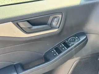 Ford Escape Hybrid 2022 SE 4dr SUV