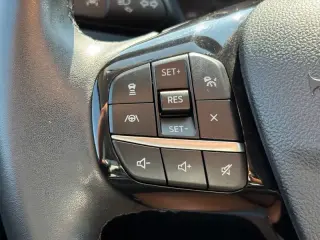 Ford Escape Hybrid 2022 SE 4dr SUV
