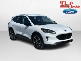 Ford Escape Hybrid 2022 SE 4dr SUV