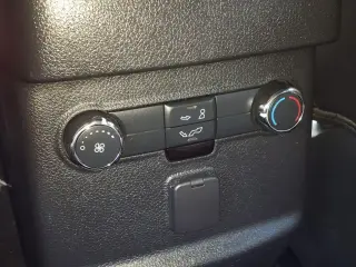 Ford Explorer 2019 AWD XLT 4dr SUV