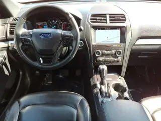 Ford Explorer 2019 AWD XLT 4dr SUV