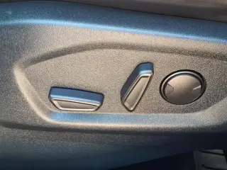 Ford Explorer 2019 AWD XLT 4dr SUV