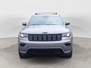 Jeep Grand Cherokee 2018 4x4 Laredo 4dr SUV