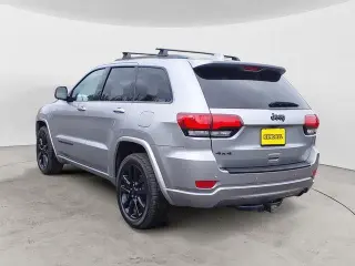 Jeep Grand Cherokee 2018 4x4 Laredo 4dr SUV