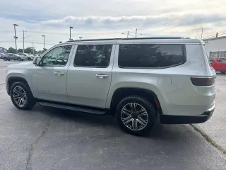 Jeep Wagoneer L 2023 4x4 Series II 4dr SUV