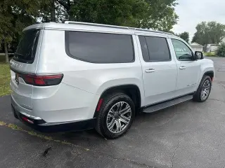 Jeep Wagoneer L 2023 4x4 Series II 4dr SUV