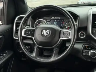Ram 1500 2019 4x4 Big Horn 4dr Crew Cab 5.6 ft. SB Pickup