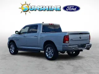 Ram 1500 Classic 2019 4x4 SLT 4dr Crew Cab 5.5 ft. SB Pickup