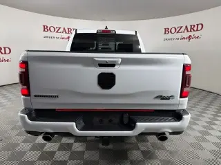 Ram 1500 2021 4x4 Big Horn 4dr Crew Cab 5.6 ft. SB Pickup