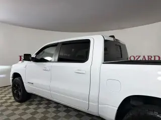 Ram 1500 2021 4x4 Big Horn 4dr Crew Cab 5.6 ft. SB Pickup