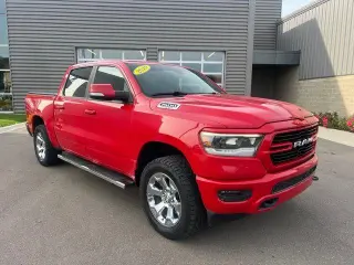 Ram 1500 2019 4x4 Big Horn 4dr Crew Cab 5.6 ft. SB Pickup