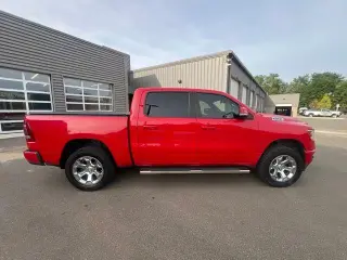 Ram 1500 2019 4x4 Big Horn 4dr Crew Cab 5.6 ft. SB Pickup