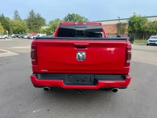 Ram 1500 2019 4x4 Big Horn 4dr Crew Cab 5.6 ft. SB Pickup