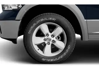 Ram 1500 2015 4x4 SLT 4dr Quad Cab 6.3 ft. SB Pickup