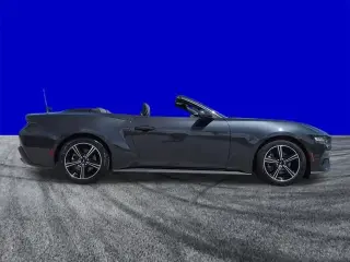 Ford Mustang 2024 EcoBoost 2dr Convertible