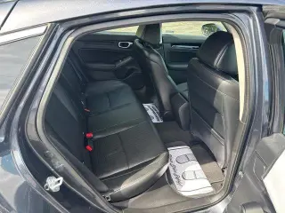Honda Civic 2023 EX-L 4dr Hatchback w/o BSI