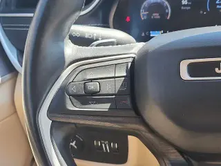Jeep Grand Cherokee L 2021 4x4 Limited 4dr SUV