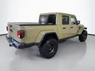 Jeep Gladiator 2025 4x4 Sport 4dr Crew Cab 5.0 ft. SB